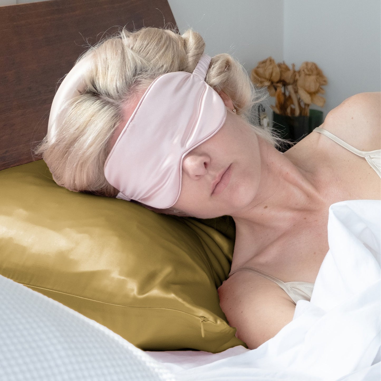 Luxury Yellow Gold Silk Pillowcase- NZ Standard Size - Zip Closure