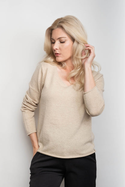 Timeless Lounge Relaxed V-Neck Pure Cashmere Sweater - Beige