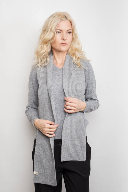 Slim Ribbed Cashmere Long Scarf - Grey