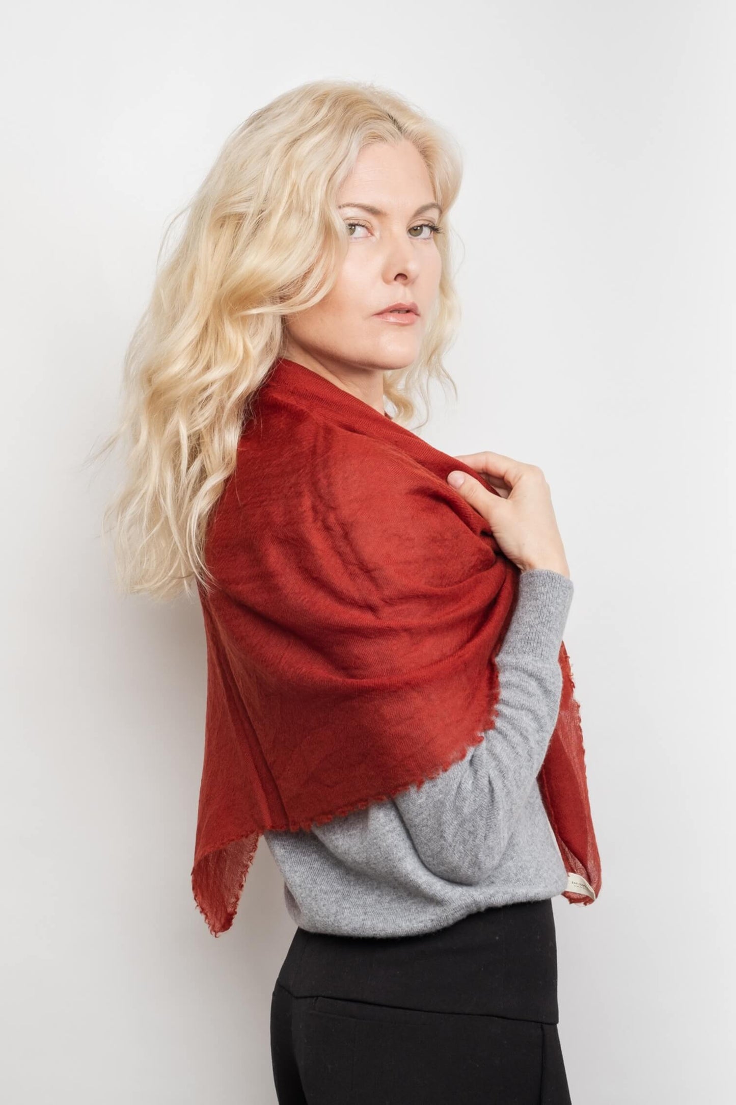 Ultrafine Lightweight Cashmere Scarf - Sangria Red