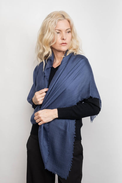 Ultrafine Lightweight Cashmere Scarf - Berry Blue